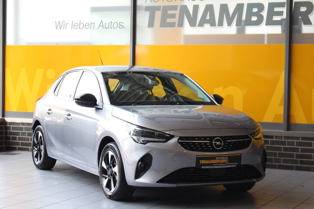 Opel Corsa F e Elegance Navi Kamera Keyless Voll-LED - Szedán: 2 kép. Opel Corsa F e Elegance Navi Kamera Keyless Voll-LED - Szedán: 2 kép.