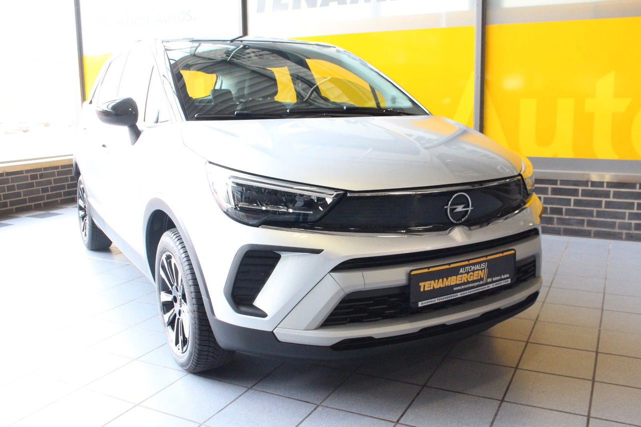 Opel Crossland (X) Elegance Aut. 180° Kamera Navi LED - Terepjáró/ SUV: 2 kép. Opel Crossland (X) Elegance Aut. 180° Kamera Navi LED - Terepjáró/ SUV: 2 kép.