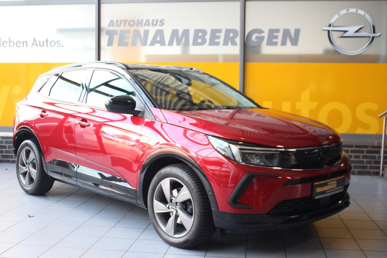Opel Grandland X GS Line Kamera Navi LED PDC Sitzhzg - Terepjáró/ SUV: 1 kép. Opel Grandland X GS Line Kamera Navi LED PDC Sitzhzg - Terepjáró/ SUV: 1 kép.