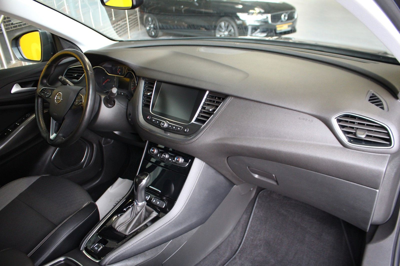Opel Grandland X Innovation AT-8 Navi Kamera LED AHK - Terepjáró/ SUV: 4 kép. Opel Grandland X Innovation AT-8 Navi Kamera LED AHK - Terepjáró/ SUV: 4 kép.