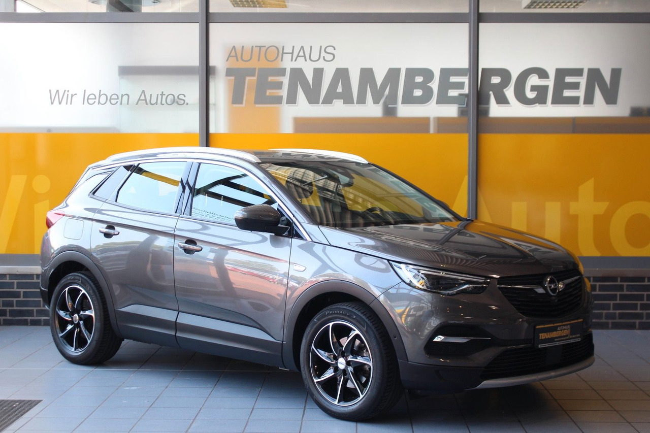 Opel Grandland (X) Innovation Kamera AHK Navi LED - Terepjáró/ SUV: 1 kép. Opel Grandland (X) Innovation Kamera AHK Navi LED - Terepjáró/ SUV: 1 kép.