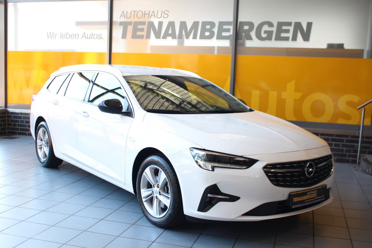 Opel Insignia B ST 2.0 Business Matrix-LED Keyless - Kombi: 1 kép. Opel Insignia B ST 2.0 Business Matrix-LED Keyless - Kombi: 1 kép.