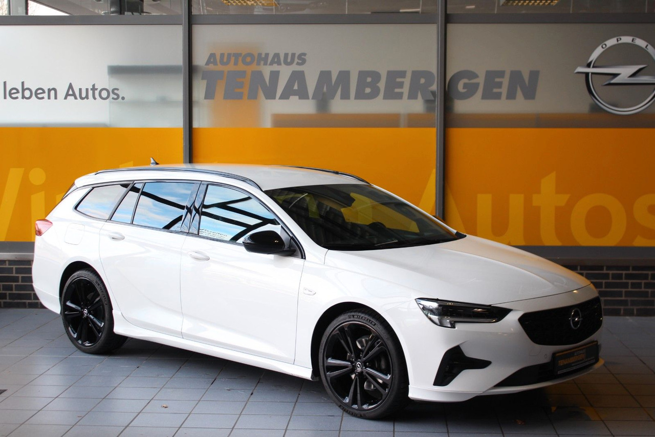Opel Insignia B Sports Tourer Ultimate 4x4 AHK ACC - Autó: 1 kép. Opel Insignia B Sports Tourer Ultimate 4x4 AHK ACC - Autó: 1 kép.