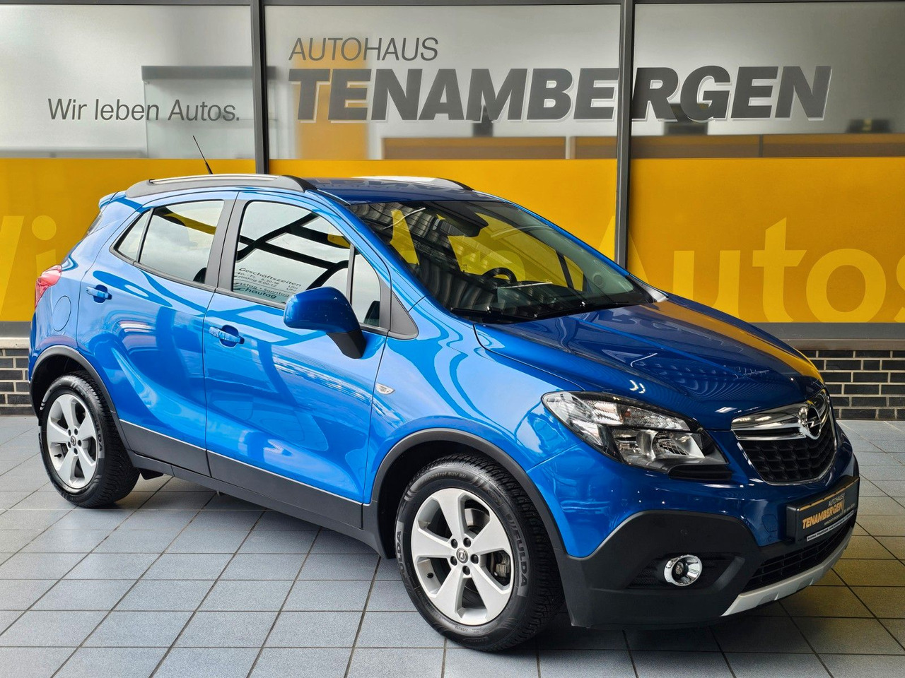 Opel Mokka Edition SHZ Navi PDC v+h Kamera - Terepjáró/ SUV: 1 kép. Opel Mokka Edition SHZ Navi PDC v+h Kamera - Terepjáró/ SUV: 1 kép.