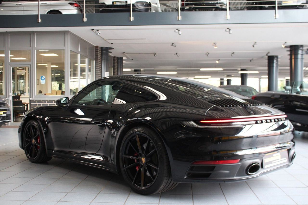 Porsche 992 Carrera 4S Sport-Chrono Matrix PZService neu - Autó: 4 kép. Porsche 992 Carrera 4S Sport-Chrono Matrix PZService neu - Autó: 4 kép.