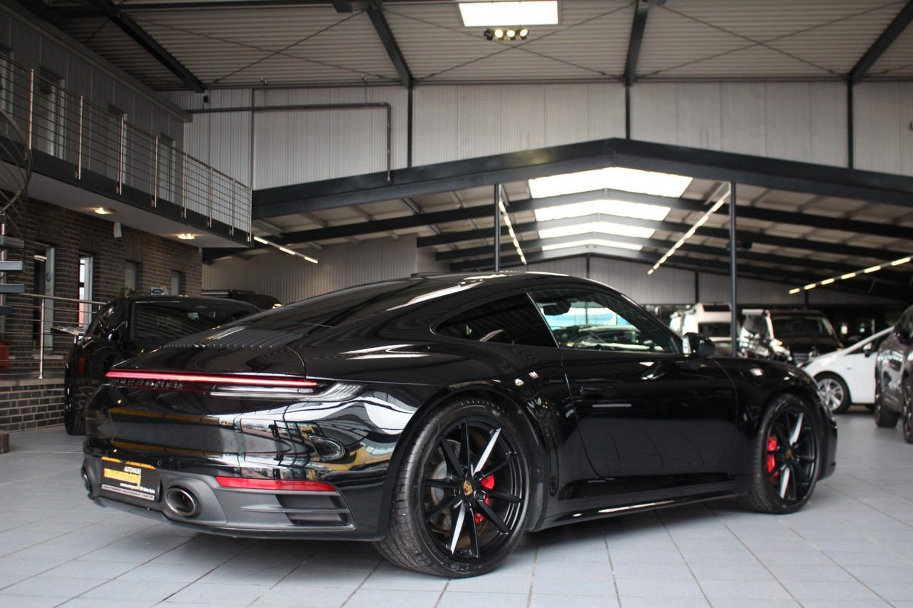 Porsche 992 Carrera 4S Sport-Chrono Matrix PZService neu - Autó: 3 kép. Porsche 992 Carrera 4S Sport-Chrono Matrix PZService neu - Autó: 3 kép.