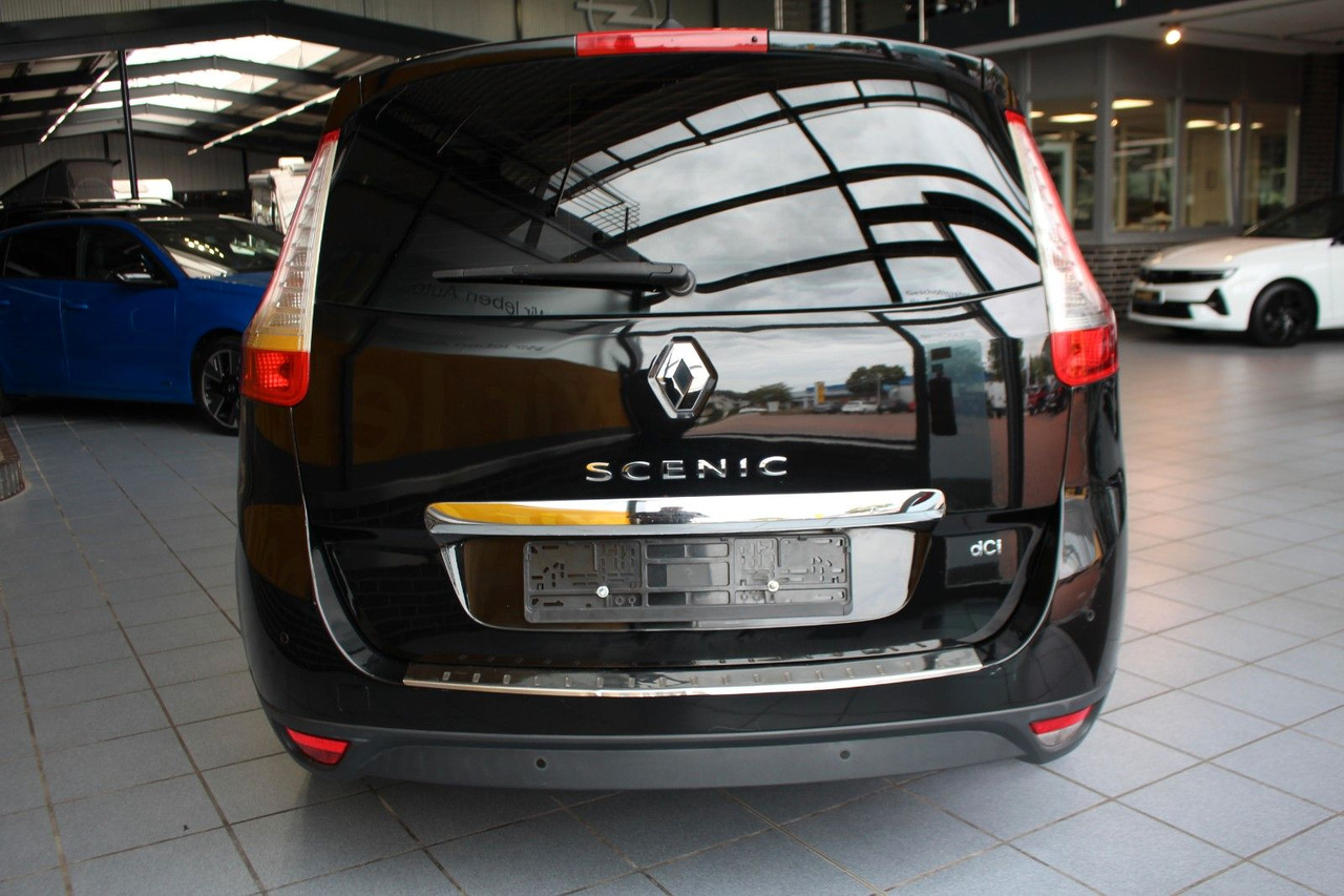 Renault Scenic III Grand BOSE Edition 7sitze Kamera - Kisbusz: 4 kép. Renault Scenic III Grand BOSE Edition 7sitze Kamera - Kisbusz: 4 kép.