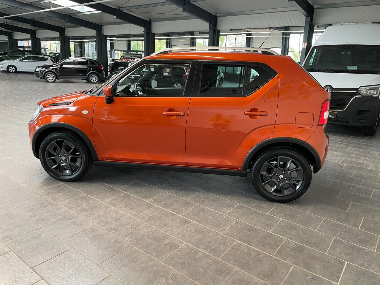 Suzuki Ignis 1.2 Comfort /Hybrid/Automatik/DAB/Navi - Autó: 5 kép. Suzuki Ignis 1.2 Comfort /Hybrid/Automatik/DAB/Navi - Autó: 5 kép.