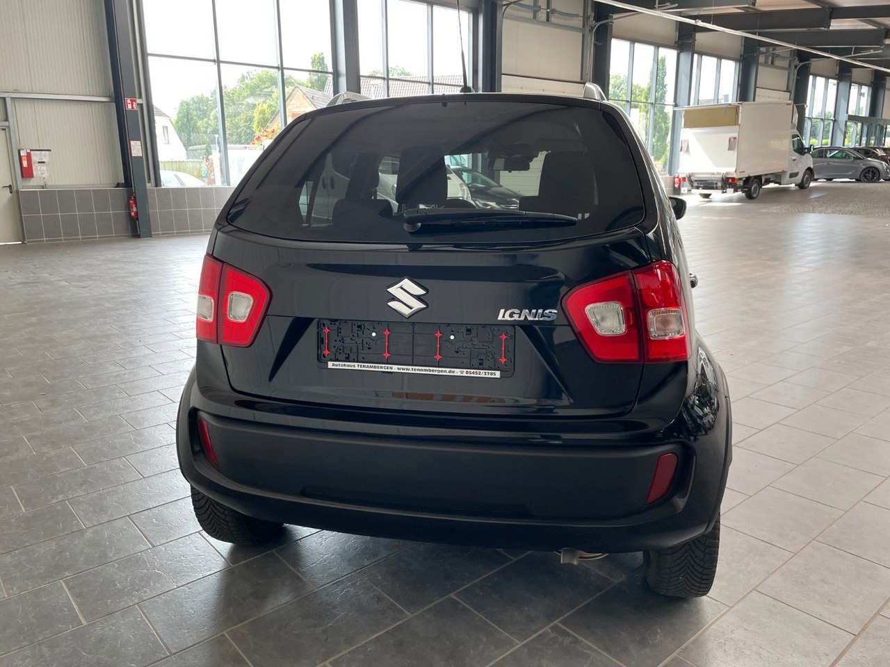Suzuki Ignis Comfort+ Behinderten-Umbau Kamera Navi LED - Szedán: 4 kép. Suzuki Ignis Comfort+ Behinderten-Umbau Kamera Navi LED - Szedán: 4 kép.