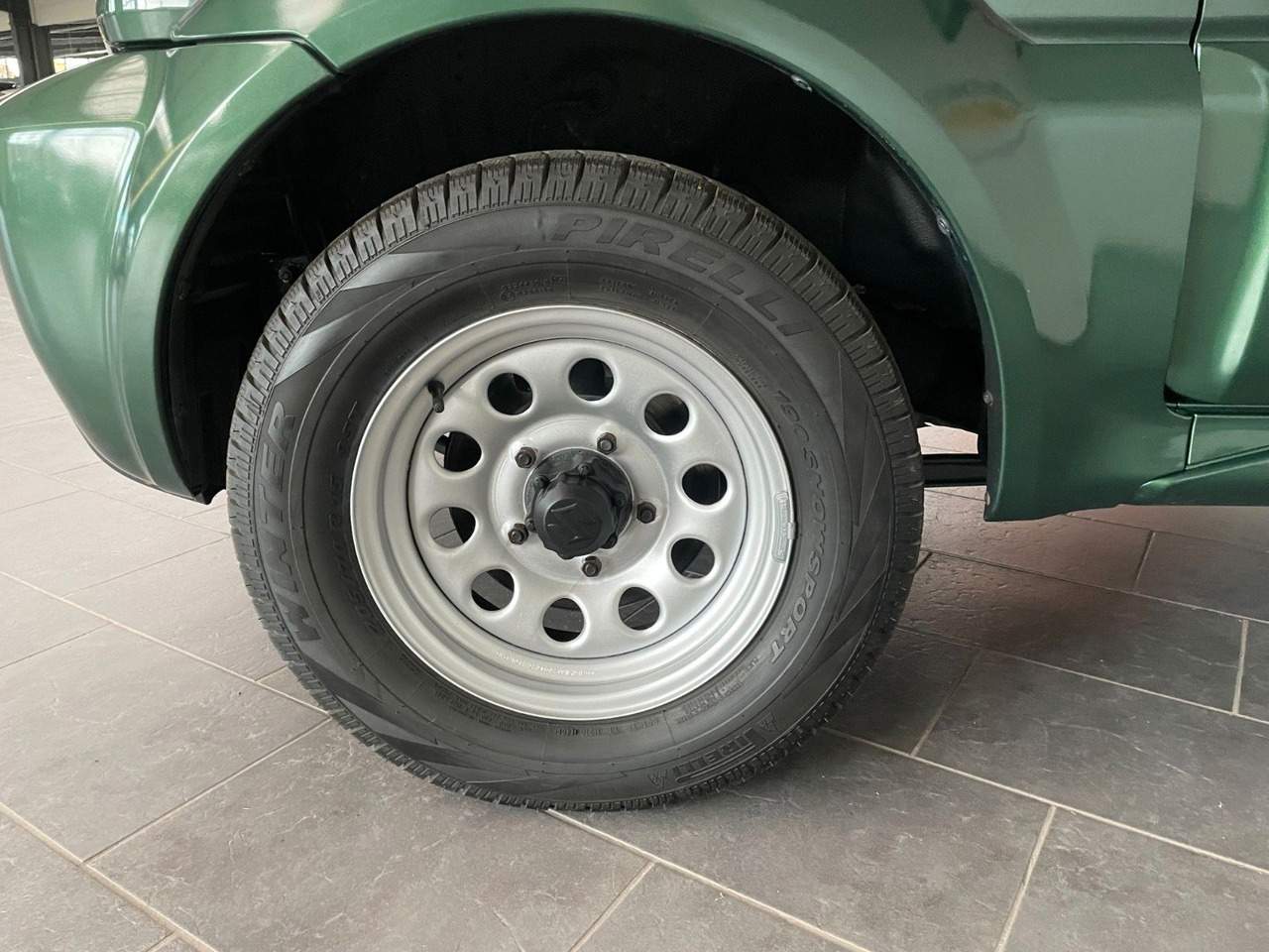 Terepjáró/ SUV Suzuki Jimny 1.3 Allrad Ranger: 13 kép.