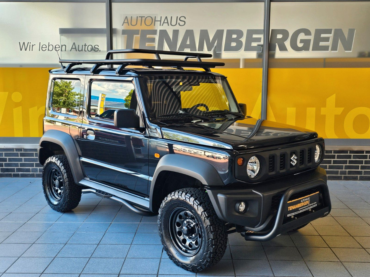 Suzuki Jimny Comfort AllGrip Leiter Dachträger Federn - Terepjáró/ SUV: 1 kép. Suzuki Jimny Comfort AllGrip Leiter Dachträger Federn - Terepjáró/ SUV: 1 kép.