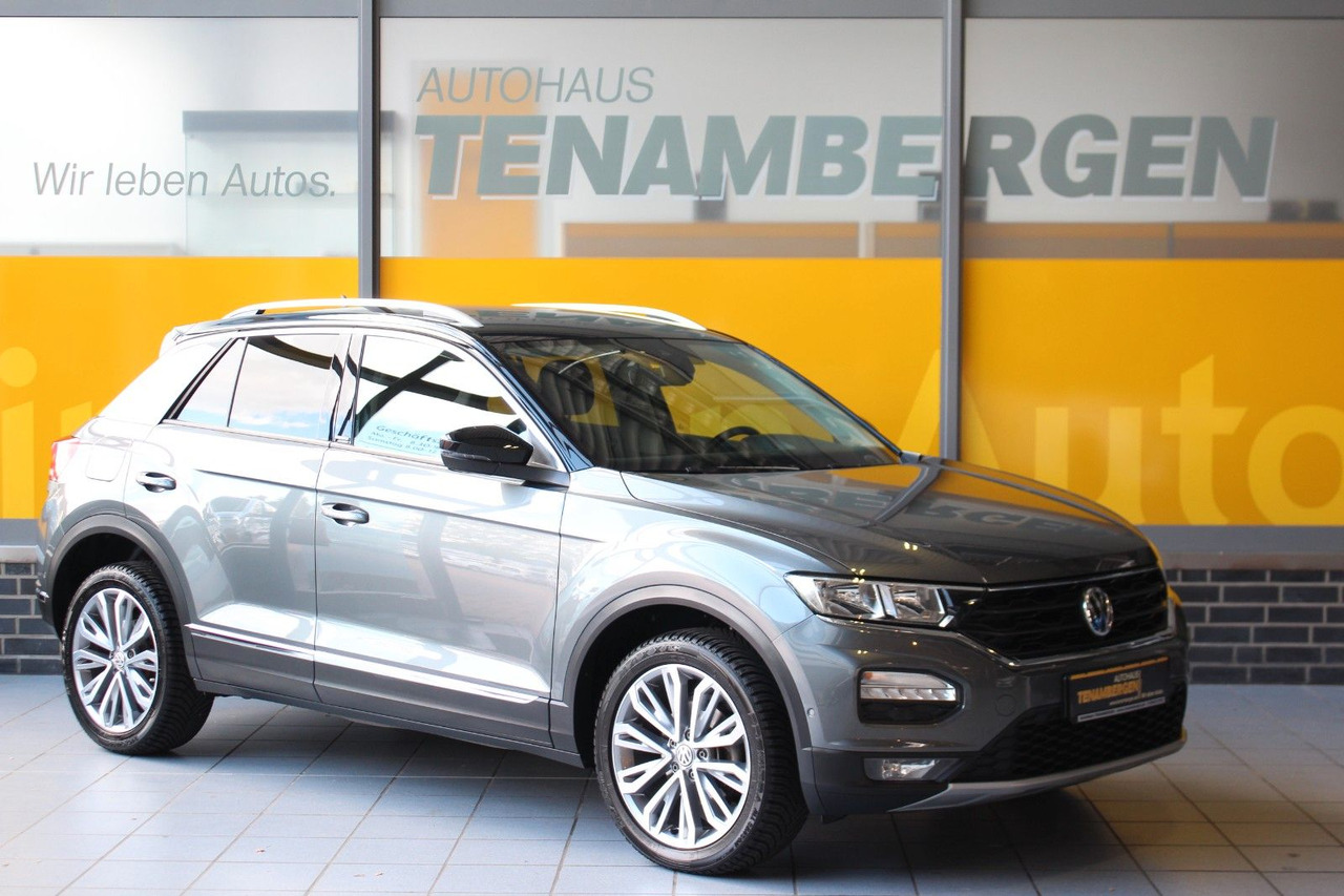 Volkswagen T-Roc 1.0 IQ.DRIVE Allwetter SHZ Navi ACC - Terepjáró/ SUV: 1 kép. Volkswagen T-Roc 1.0 IQ.DRIVE Allwetter SHZ Navi ACC - Terepjáró/ SUV: 1 kép.