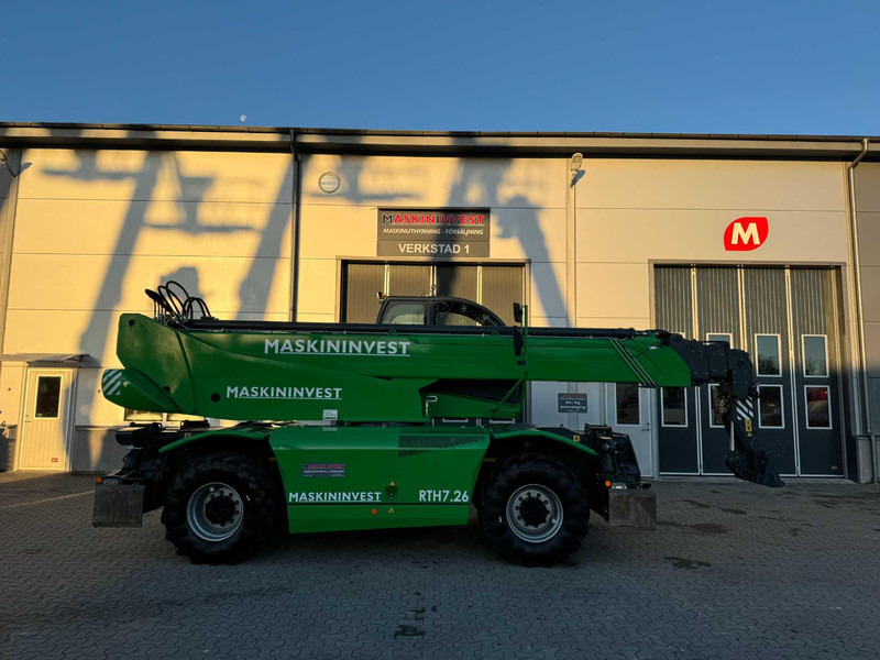 MAGNI RTH 7.26 Magni RTH 7.26 - Teleszkópos rakodó: 4 kép. MAGNI RTH 7.26 Magni RTH 7.26 - Teleszkópos rakodó: 4 kép.