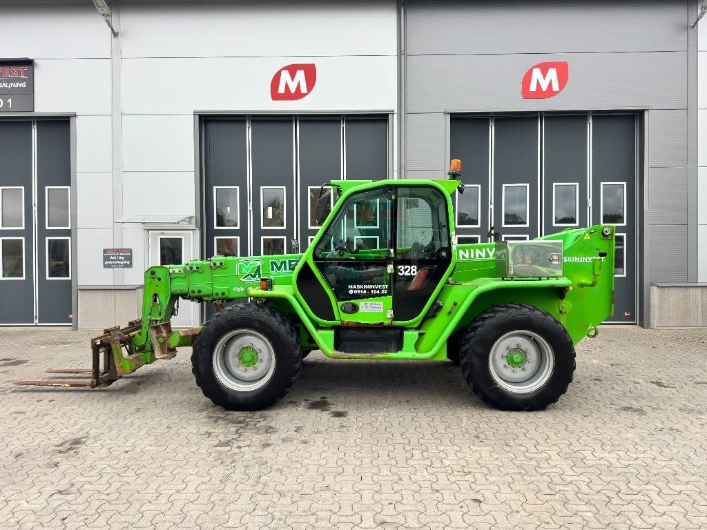 Merlo 40.17 Personkorg - Teleszkópos rakodó: 1 kép. Merlo 40.17 Personkorg - Teleszkópos rakodó: 1 kép.