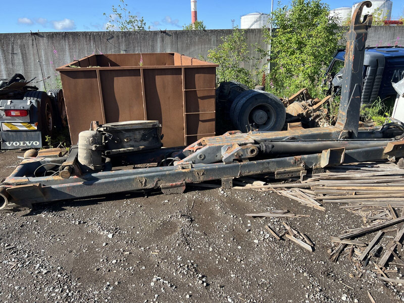 Hook MULTILIFT - Adapterek: 1 kép. Hook MULTILIFT - Adapterek: 1 kép.