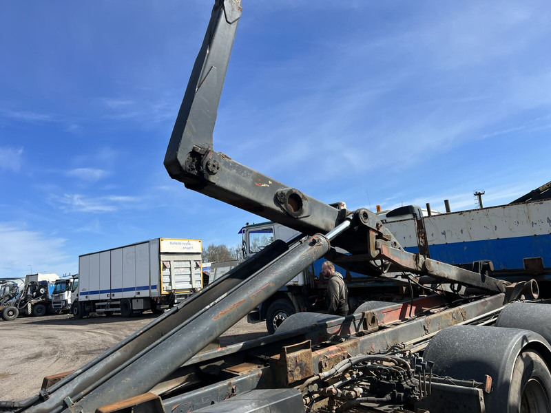 Hook MULTILIFT - Adapterek: 5 kép. Hook MULTILIFT - Adapterek: 5 kép.