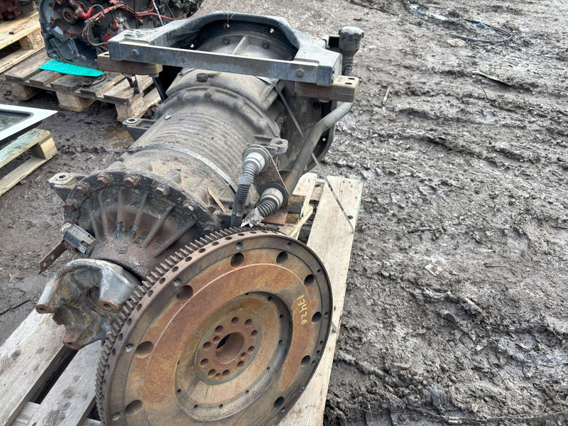 Allison P230 - Sebességváltó: 4 kép. Allison P230 - Sebességváltó: 4 kép.