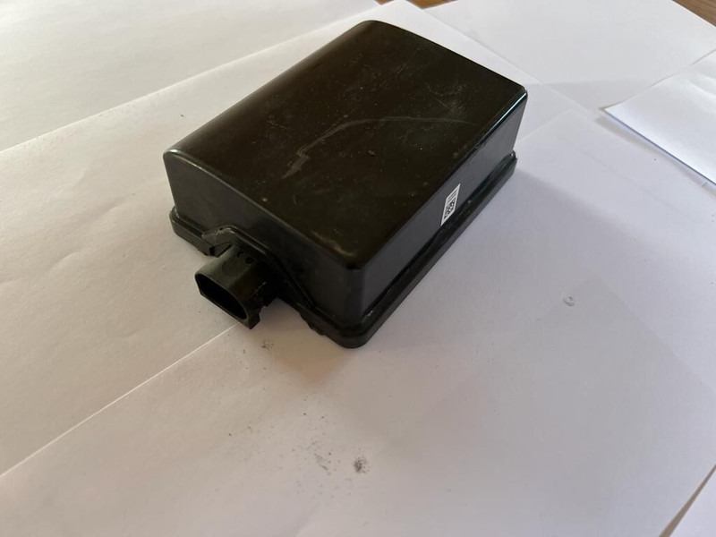 Continental FH4 - ECU: 1 kép. Continental FH4 - ECU: 1 kép.