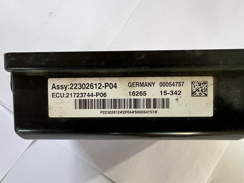 Continental FH4 - ECU: 5 kép. Continental FH4 - ECU: 5 kép.