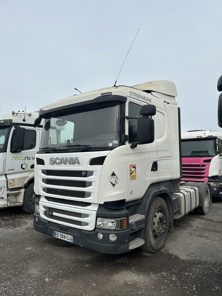 SCANIA R410 - Nyergesvontató: 2 kép. SCANIA R410 - Nyergesvontató: 2 kép.