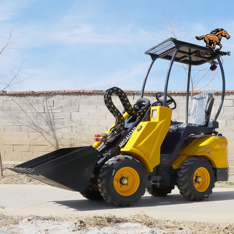 MEGALOAD AK625 Mini Wheel Loader Compact Size Articulated Diesel Kubota Engine P AK625 - Gumikerekes homlokrakodó: 2 kép. MEGALOAD AK625 Mini Wheel Loader Compact Size Articulated Diesel Kubota Engine P AK625 - Gumikerekes homlokrakodó: 2 kép.