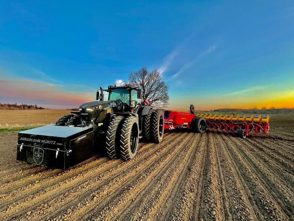 25x42 Dual-Trac twin-tracked John Deere - Felni - Mezőgazdasági gépek: 4 kép. 25x42 Dual-Trac twin-tracked John Deere - Felni - Mezőgazdasági gépek: 4 kép.