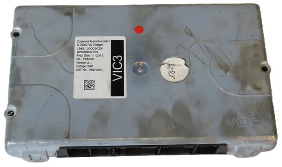 DAF XF106 VIC3 Module 1907429 | 2206310 - ECU - Teherautó: 1 kép. DAF XF106 VIC3 Module 1907429 | 2206310 - ECU - Teherautó: 1 kép.