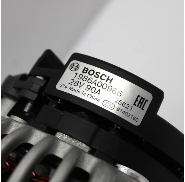 Iveco Eurocargo Dynamo 4892320 | 2995978 Nieuw! - Generátor - Teherautó: 3 kép. Iveco Eurocargo Dynamo 4892320 | 2995978 Nieuw! - Generátor - Teherautó: 3 kép.