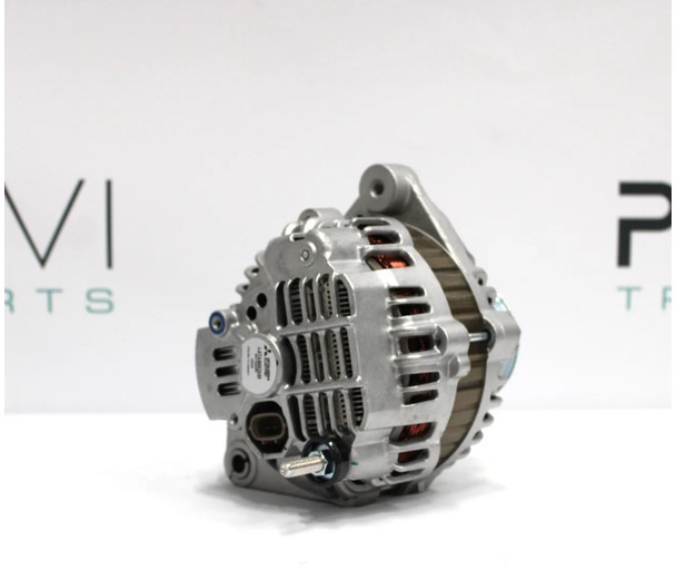 Iveco Hiway Dynamo 504349338 | 500315943 | 504114397 Nieuw! - Generátor - Teherautó: 2 kép. Iveco Hiway Dynamo 504349338 | 500315943 | 504114397 Nieuw! - Generátor - Teherautó: 2 kép.