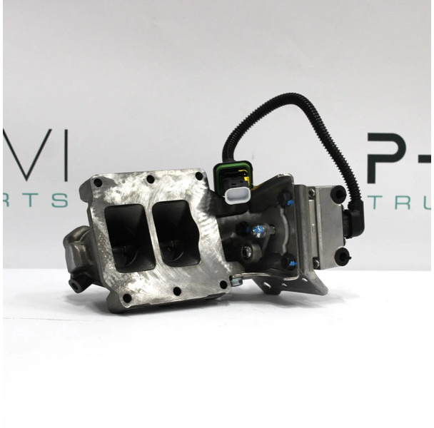 MAN TGX/TGS EGR Klep 51.08150-6143 Nieuw! - Kipufogórendszer - Teherautó: 1 kép. MAN TGX/TGS EGR Klep 51.08150-6143 Nieuw! - Kipufogórendszer - Teherautó: 1 kép.