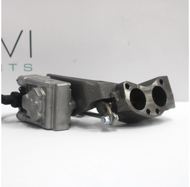 MAN TGX/TGS Egr Klep 51.08150-6199 Nieuw - Kipufogórendszer - Teherautó: 2 kép. MAN TGX/TGS Egr Klep 51.08150-6199 Nieuw - Kipufogórendszer - Teherautó: 2 kép.