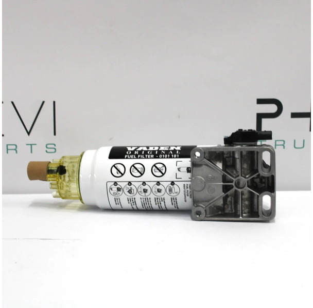 Mercedes-Benz Actros Brandstoffilter A 960 477 00 02 Nieuw - Üzemanyagszűrő - Teherautó: 2 kép. Mercedes-Benz Actros Brandstoffilter A 960 477 00 02 Nieuw - Üzemanyagszűrő - Teherautó: 2 kép.