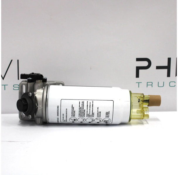 Mercedes-Benz Actros Brandstoffilter A 960 477 00 02 Nieuw - Üzemanyagszűrő - Teherautó: 1 kép. Mercedes-Benz Actros Brandstoffilter A 960 477 00 02 Nieuw - Üzemanyagszűrő - Teherautó: 1 kép.