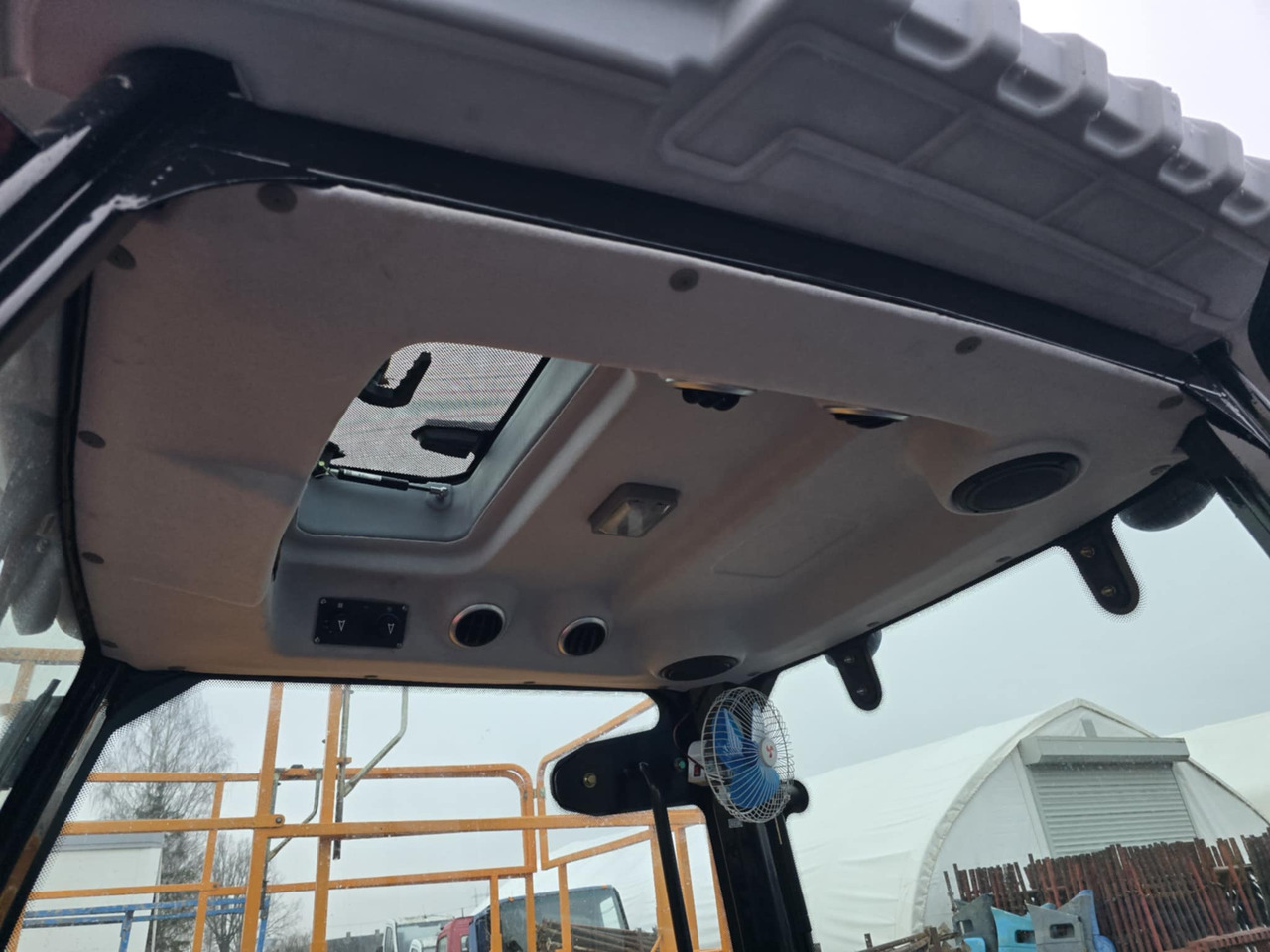 Új Kistraktor MMS TR504 4WD: 7 kép.