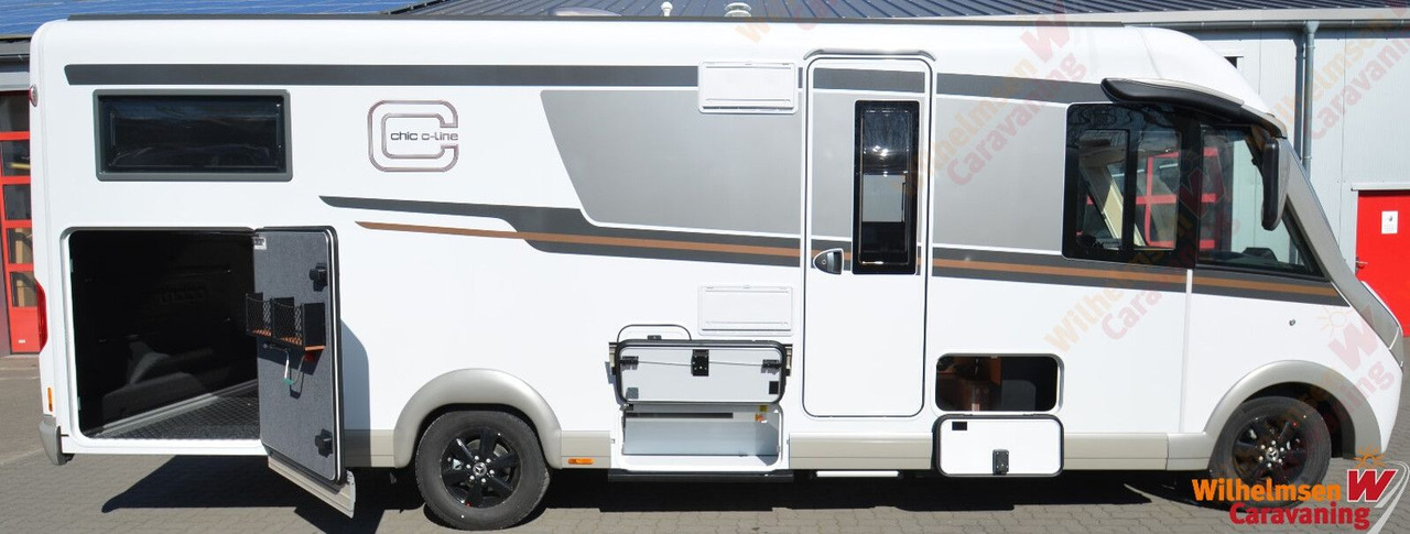 Carthago chic c-line I 4.9 LE L MB 2025 *ALDE*5. Sitzer* - Integrált lakóautó: 5 kép. Carthago chic c-line I 4.9 LE L MB 2025 *ALDE*5. Sitzer* - Integrált lakóautó: 5 kép.