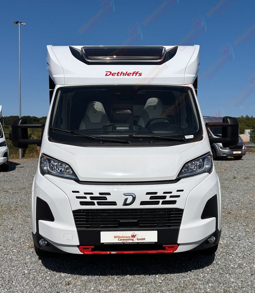 Dethleffs Just Camp Active T 6812 EB - Félintegrált lakóautó: 2 kép. Dethleffs Just Camp Active T 6812 EB - Félintegrált lakóautó: 2 kép.