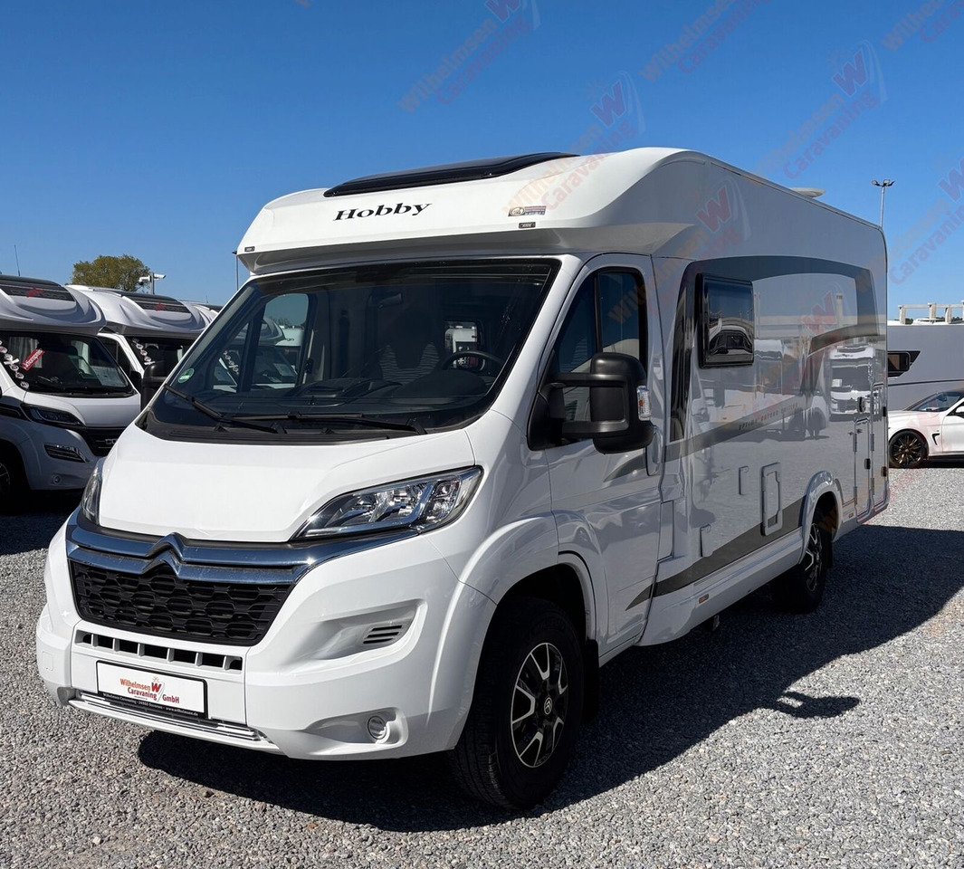 Hobby Optima OnTour V65 GQ - Félintegrált lakóautó: 3 kép. Hobby Optima OnTour V65 GQ - Félintegrált lakóautó: 3 kép.