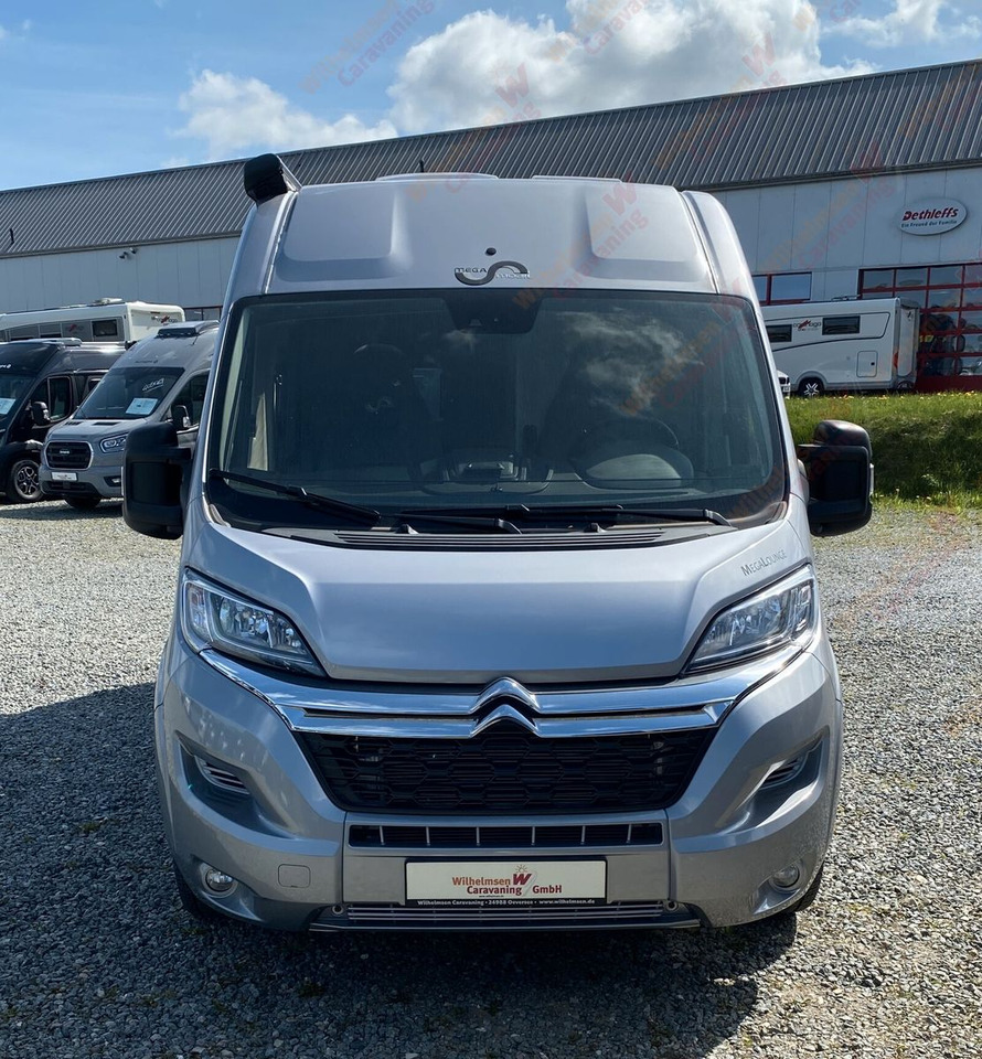 MegaMobil Mega Lounge 540 Citroen 140 PS Solar*TV*Markise* - Kempingautó: 3 kép. MegaMobil Mega Lounge 540 Citroen 140 PS Solar*TV*Markise* - Kempingautó: 3 kép.