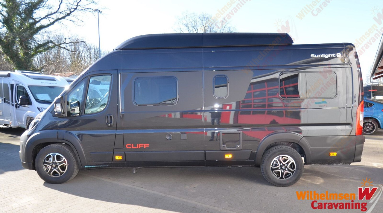 Sunlight Adventure Cliff 640 RT *Schlafdach*180 PS*4,25t* - Kempingautó: 5 kép. Sunlight Adventure Cliff 640 RT *Schlafdach*180 PS*4,25t* - Kempingautó: 5 kép.