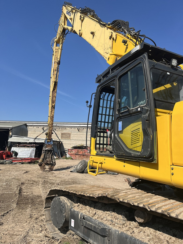 Komatsu PC450HRD-7EO - Bontó kotrógép: 2 kép. Komatsu PC450HRD-7EO - Bontó kotrógép: 2 kép.