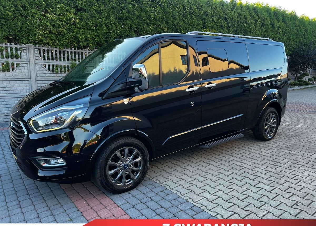 Ford Tourneo Custom Turneo Tytanium X specjalistyczny dla Inwalidów - Minibusz, Kisbusz: 1 kép. Ford Tourneo Custom Turneo Tytanium X specjalistyczny dla Inwalidów - Minibusz, Kisbusz: 1 kép.
