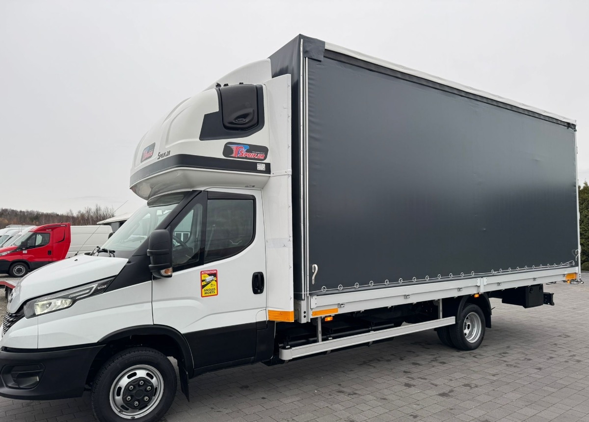 Iveco 50C18 DMC 3500kg. 15 europalet Salonowy I właściciel Iveco 3.0180ps 350kg. Salonowe Serwisowane - Ponyvás kisteherautó: 3 kép. Iveco 50C18 DMC 3500kg. 15 europalet Salonowy I właściciel Iveco 3.0180ps 350kg. Salonowe Serwisowane - Ponyvás kisteherautó: 3 kép.