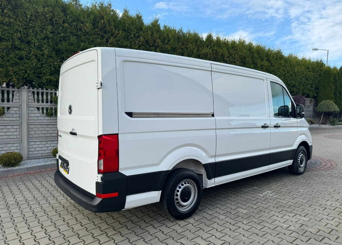 Volkswagen Crafter L2 H1 Bezwypadkowy Serwisowany Stan Jak Nowy - Furgon: 2 kép. Volkswagen Crafter L2 H1 Bezwypadkowy Serwisowany Stan Jak Nowy - Furgon: 2 kép.