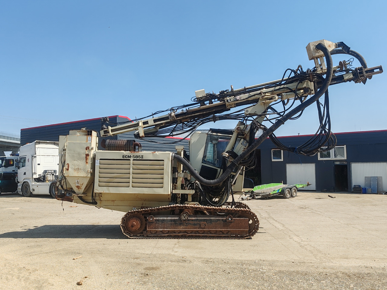 Atlas Copco ECM 585 MC II - Fúrógép: 4 kép. Atlas Copco ECM 585 MC II - Fúrógép: 4 kép.
