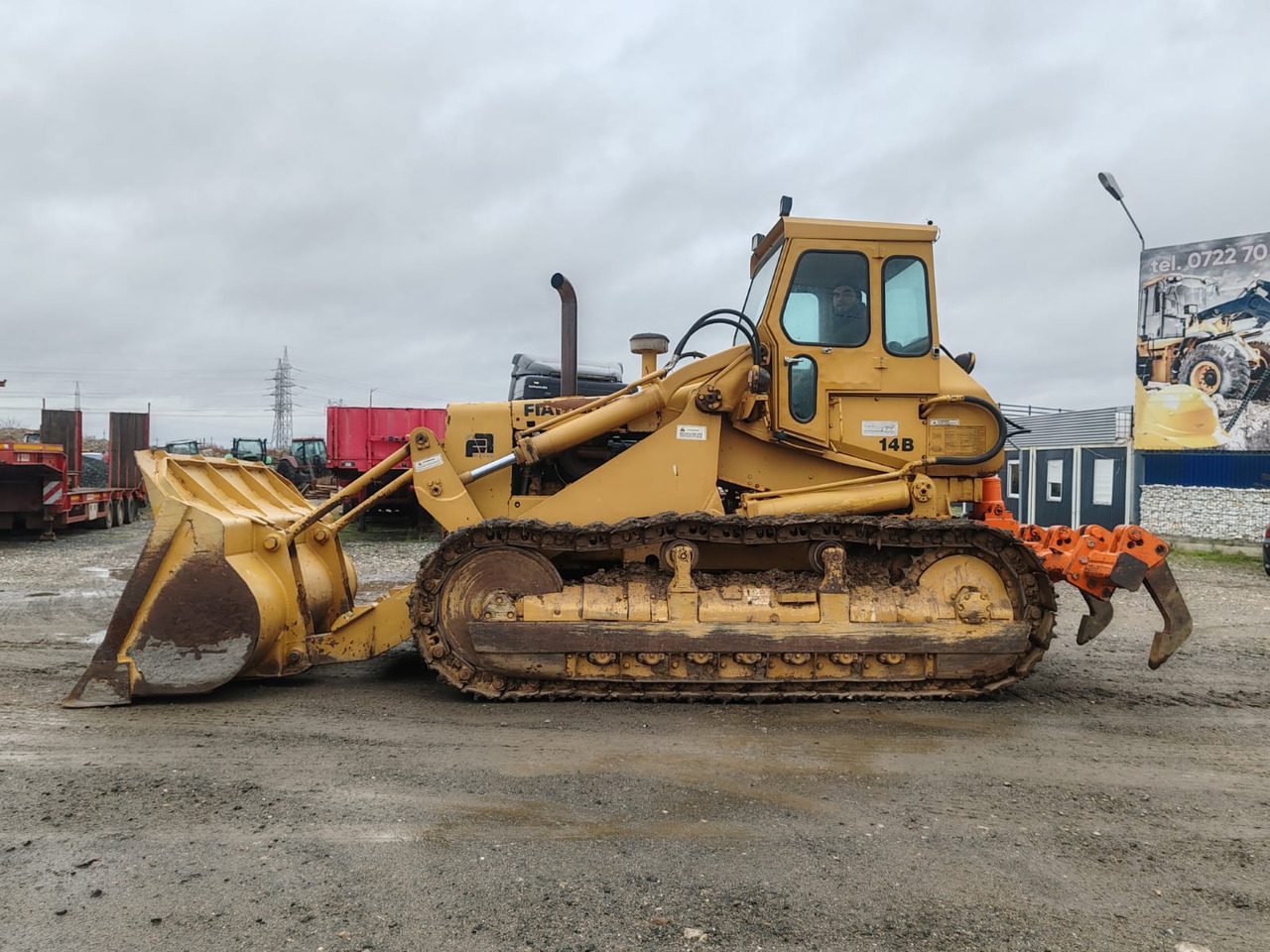 Fiat Allis FL14B - Lánctalpas homlokrakodó: 5 kép. Fiat Allis FL14B - Lánctalpas homlokrakodó: 5 kép.
