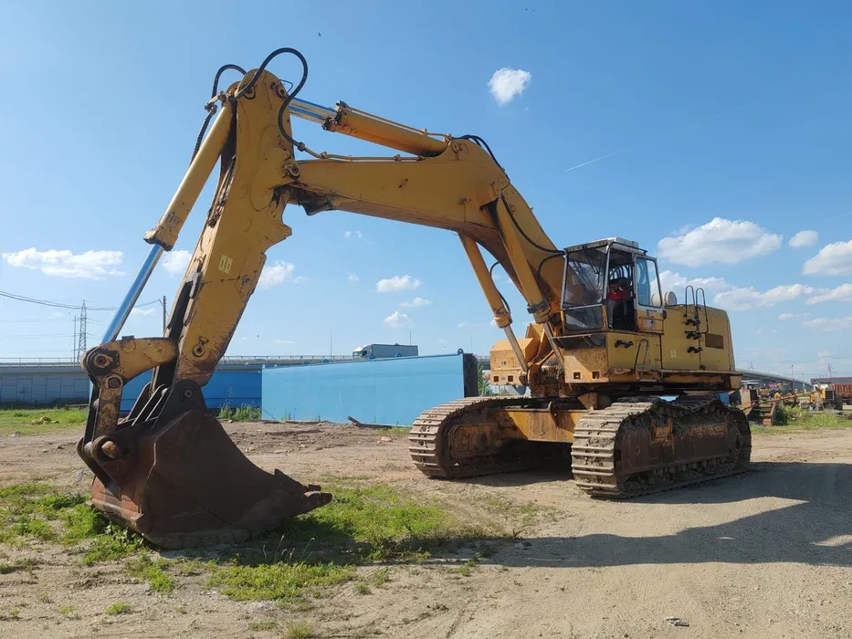 Liebherr 984 - Lánctalpas kotró: 1 kép. Liebherr 984 - Lánctalpas kotró: 1 kép.