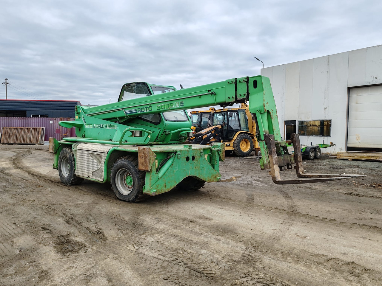 Merlo Roto 30.16K - Teleszkópos homlokrakodó: 2 kép. Merlo Roto 30.16K - Teleszkópos homlokrakodó: 2 kép.