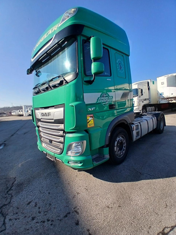 DAF XF 480 FT - Nyergesvontató: 1 kép. DAF XF 480 FT - Nyergesvontató: 1 kép.