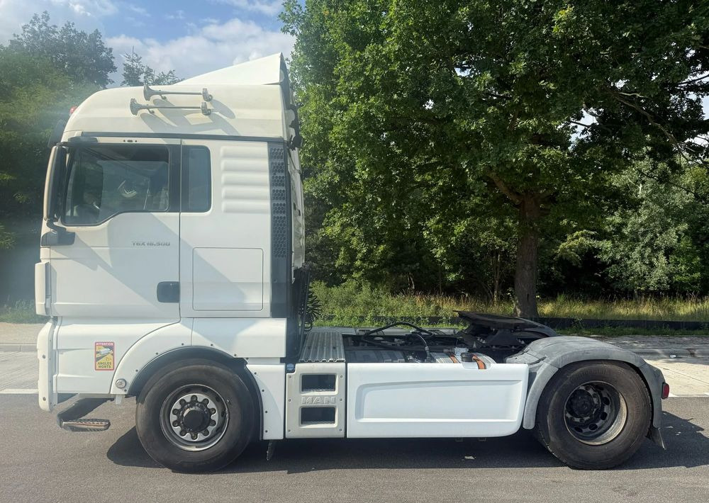 MAN Tgx 18.500 hydrodrive 4x4 Hydraulika, Nowy silnik!!! PRITARDER - Nyergesvontató: 2 kép. MAN Tgx 18.500 hydrodrive 4x4 Hydraulika, Nowy silnik!!! PRITARDER - Nyergesvontató: 2 kép.