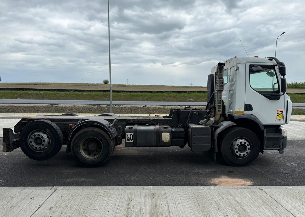 Renault Premium Lander 410 DXi - Alvaz teherautó: 5 kép. Renault Premium Lander 410 DXi - Alvaz teherautó: 5 kép.